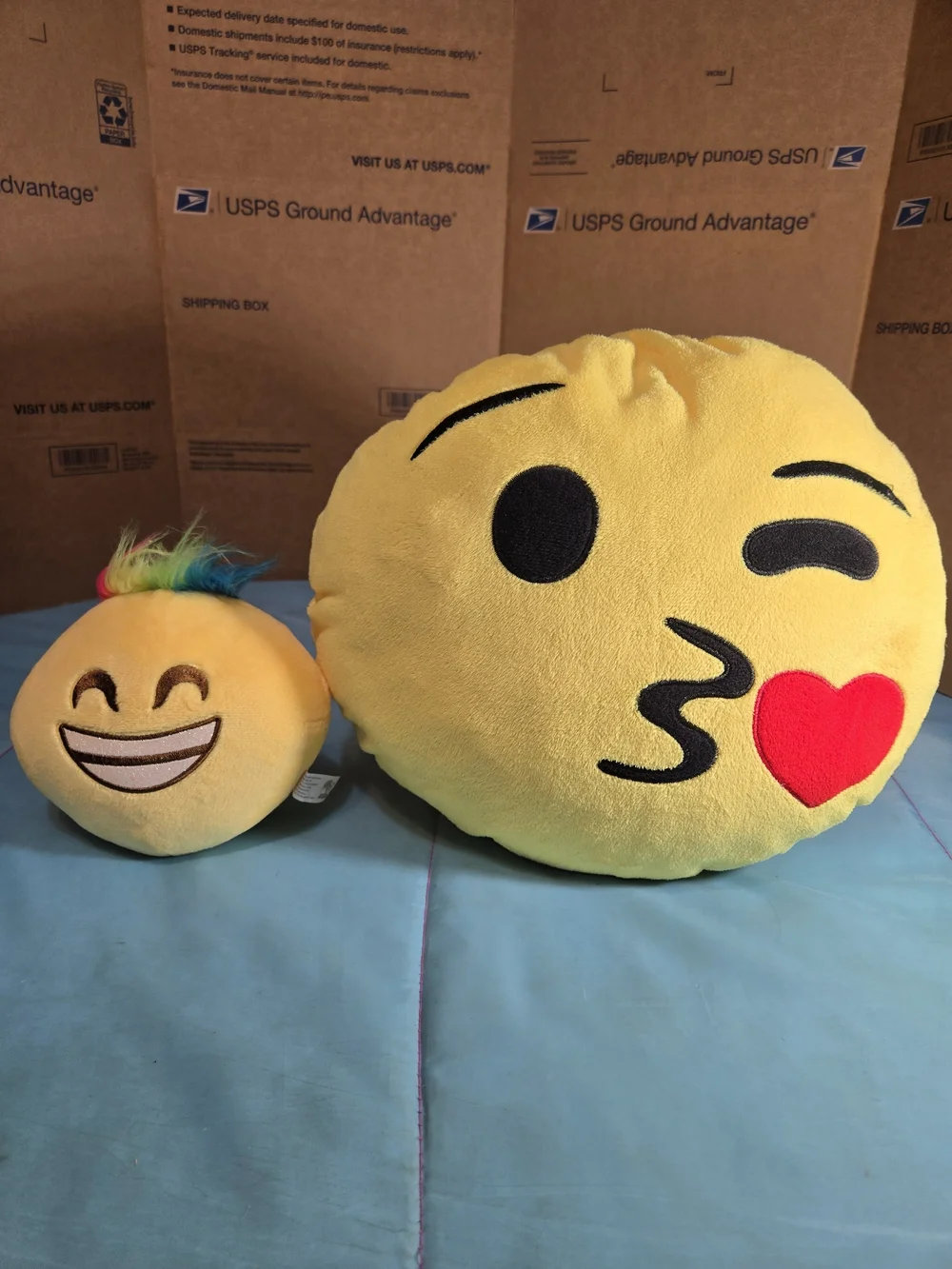 Emoji soft yellow